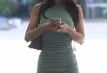 都市丽人浅绿色包臀裙女生[483P+V/11.5G]-美图岛