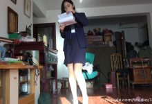 K&M 001-畅畅双重视角秀肉丝美足 [MP4-1.21G]-美图岛