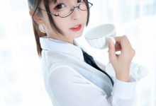 神楽板真冬 — ホワイトオフィス[150P／315MB]-美图岛