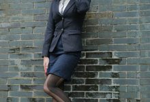 [IESS异思趣向] 2022.04.25 丝享家1070：小婕《红鞋职业装》[88P／116MB]-美图岛