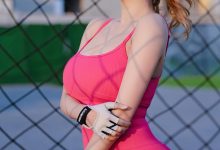 [Ugirls尤果网]爱尤物 2022.12.03 No.2468 妮小妖 热辣绿茵 [35P]-美图岛