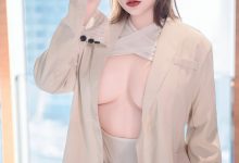 [XiuRen秀人网] 2023.12.26 No.7865 伊丽莎有点白 [64+1P]-美图岛