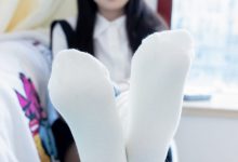 物恋传媒 No.2369 嘉木-长靴、长筒小腿白棉袜、蝴蝶薄肉丝 [200P1V-3.91GB]-美图岛