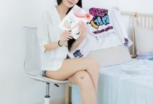 物恋传媒 No.2376 菜菜-三双鞋子、过膝白丝、过膝肉丝、过膝黑丝 [155P1V-3.92GB]-美图岛